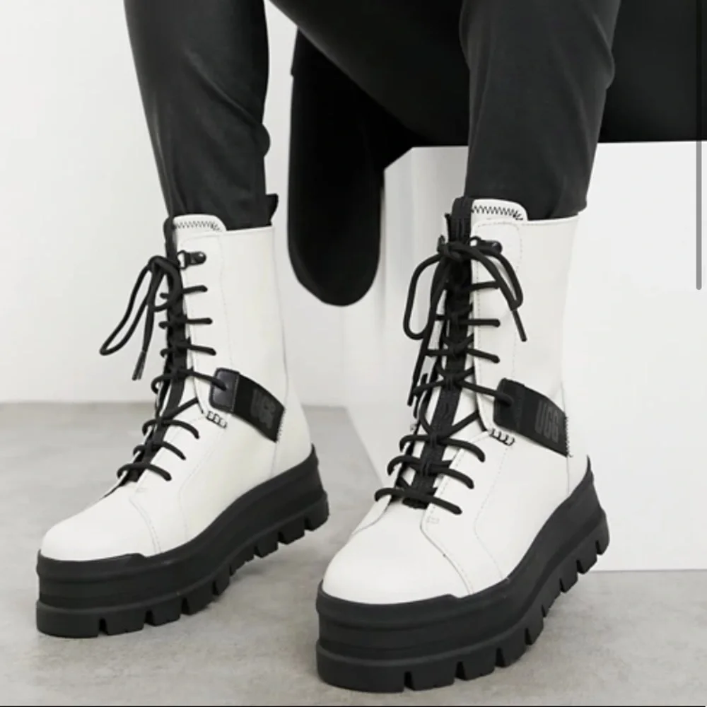 UGG Sheena Platform Combat Lace-Up Boots - Picture 8 of 8